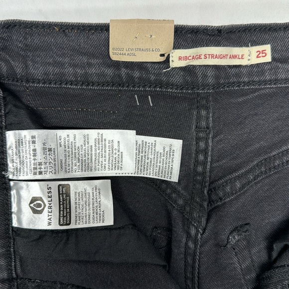 NWT Levi’s button fly - Picture 3 of 4